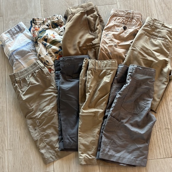 Bundle/lot boys 10/12 pants and shorts. - Picture 6 of 10